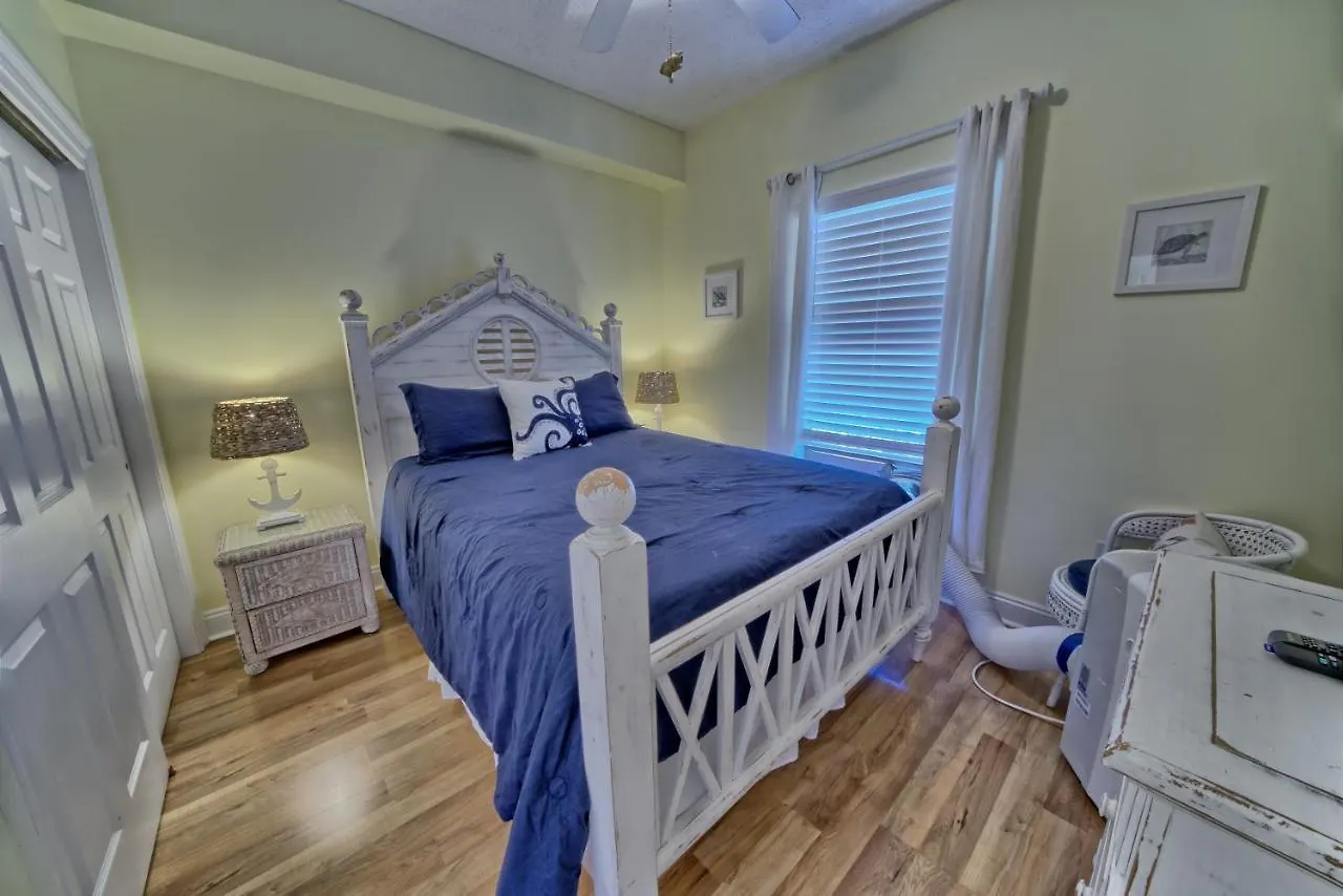 Cozy Oceanfront Condo With Beachside Pool - Unit 1602 Panama City Beach Apartamento
