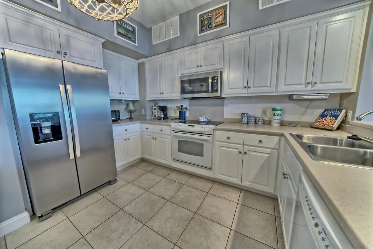 Cozy Oceanfront Condo With Beachside Pool - Unit 1602 Panama City Beach Apartamento